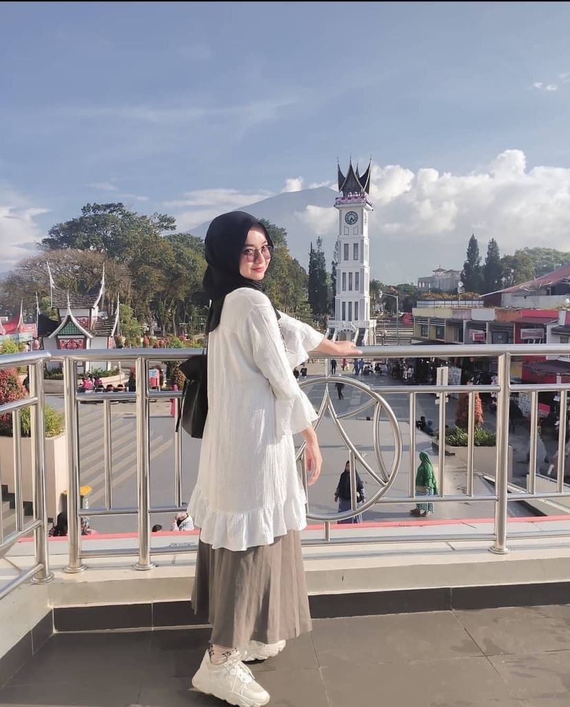 "pijat panggilan surabaya pusat"
