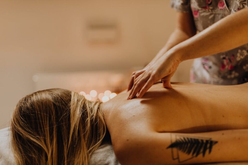 Massage Panggilan Batam